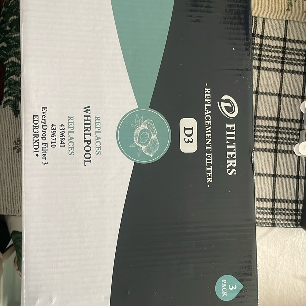 Replacement refrigerator water filters for Whirlpool refrigerator